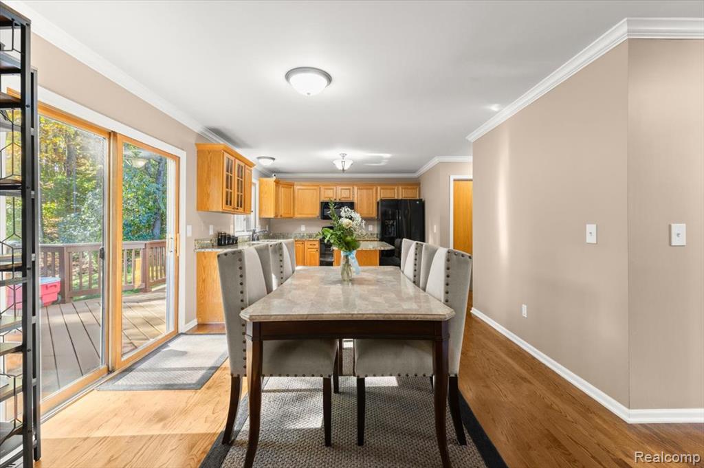 9755 Forest Ridge Drive, Clarkston, MI 48348 — Photo 14