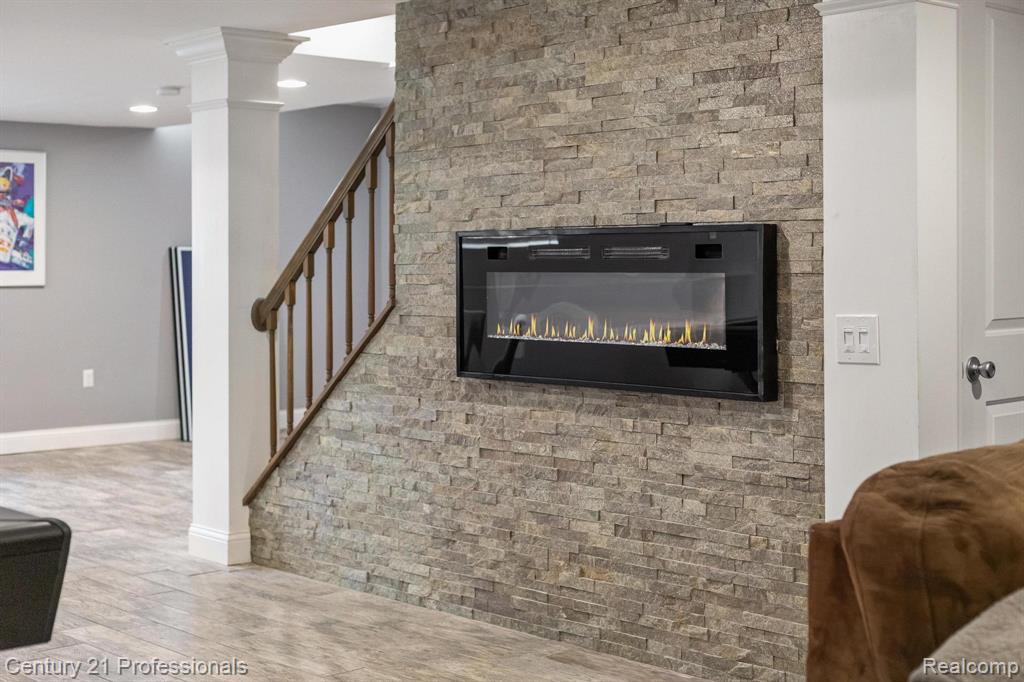 9754 Windsor Lane, Clarkston, MI 48348 — Photo 50