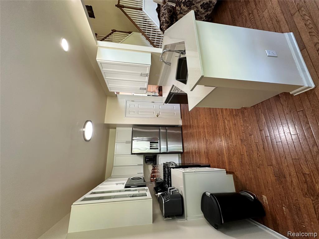 7383 Tottenham, Utica, MI 48317 — Photo 19