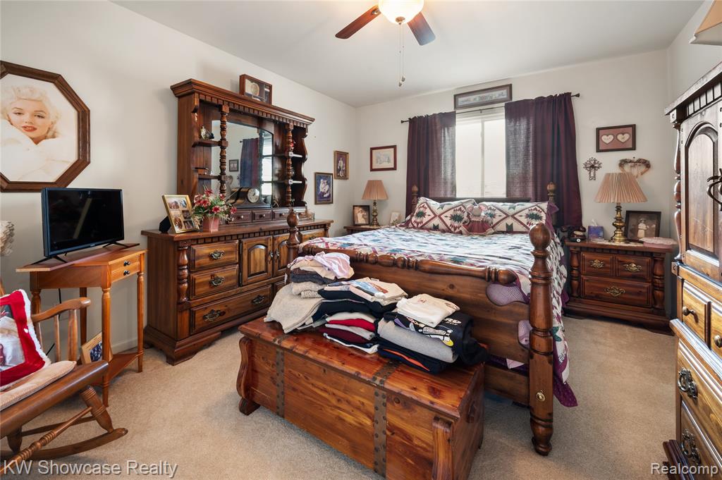 727 Mill Pointe Drive, 16, Milford, MI 48381 — Photo 17