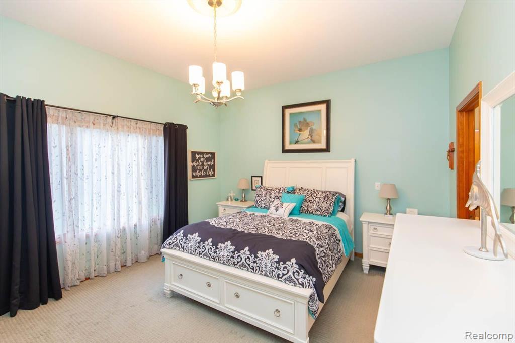 914 E LIBERTY Street, Milford, MI 48381 — Photo 38