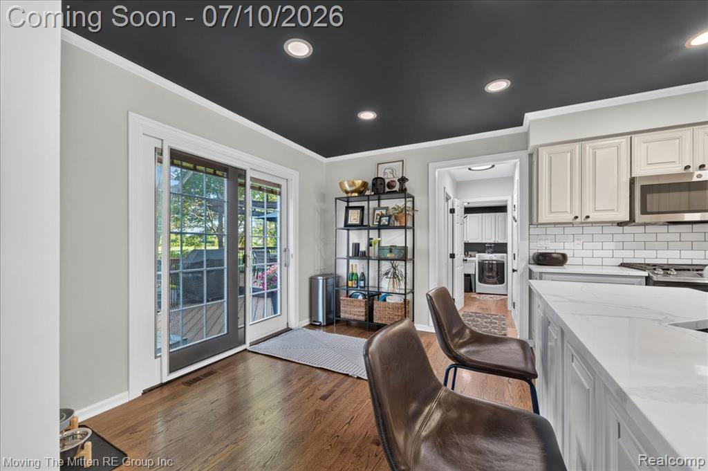 41575 Pheasant Creek Drive, Canton, MI 48188 — Photo 15
