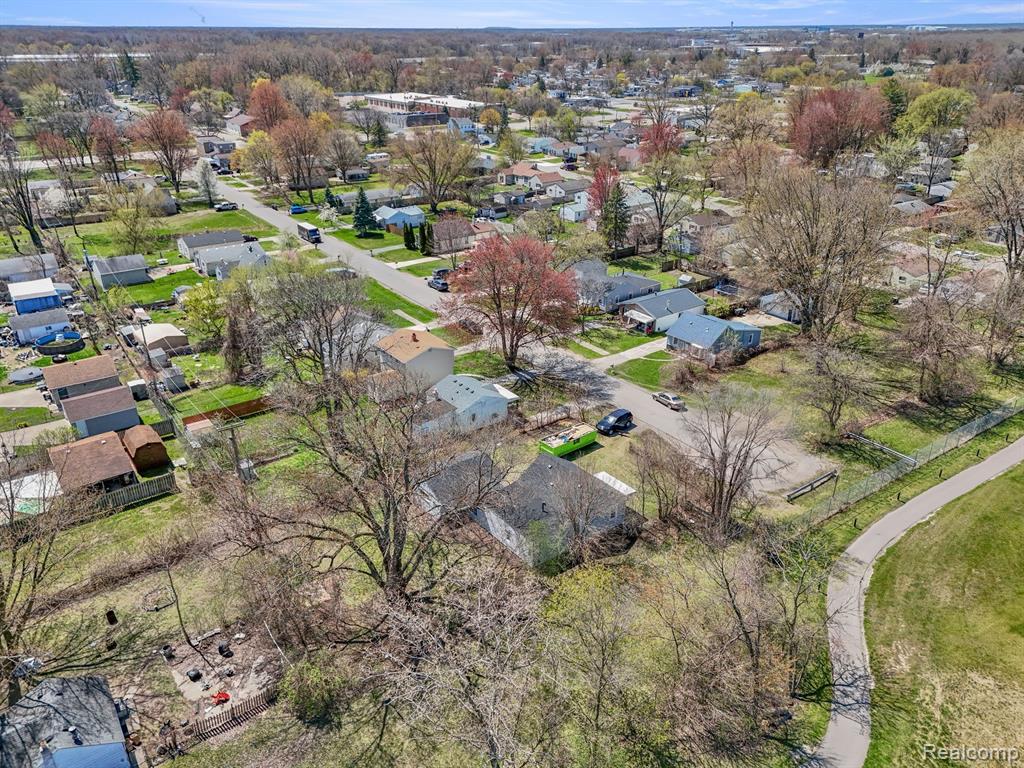 6815 WILKIE Street, Taylor, MI — Photo 29