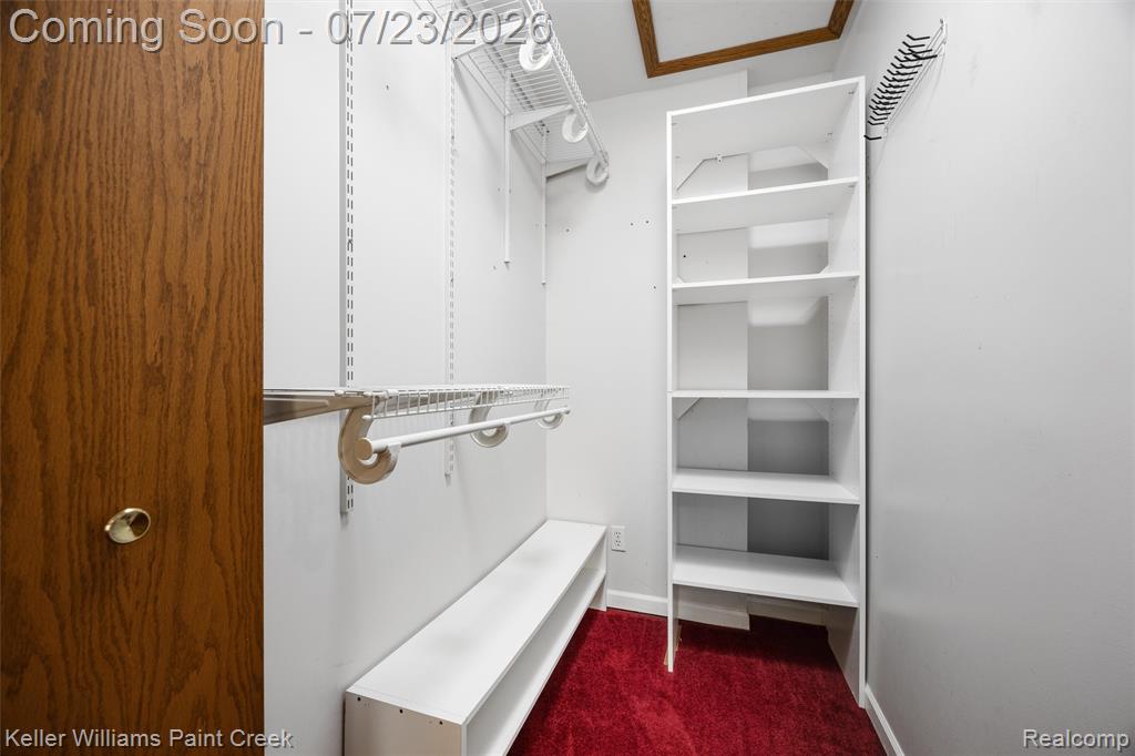 423 East Road, Holly, MI 48442 — Photo 22