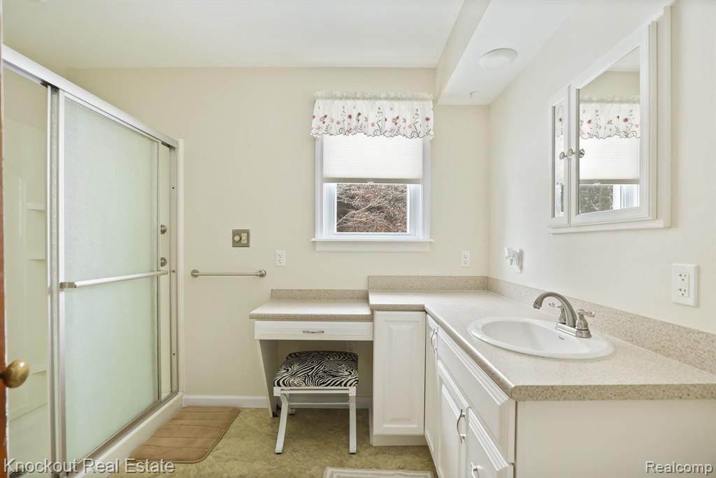 7165 Junction Road, Bridgeport, MI 48722 — Photo 23