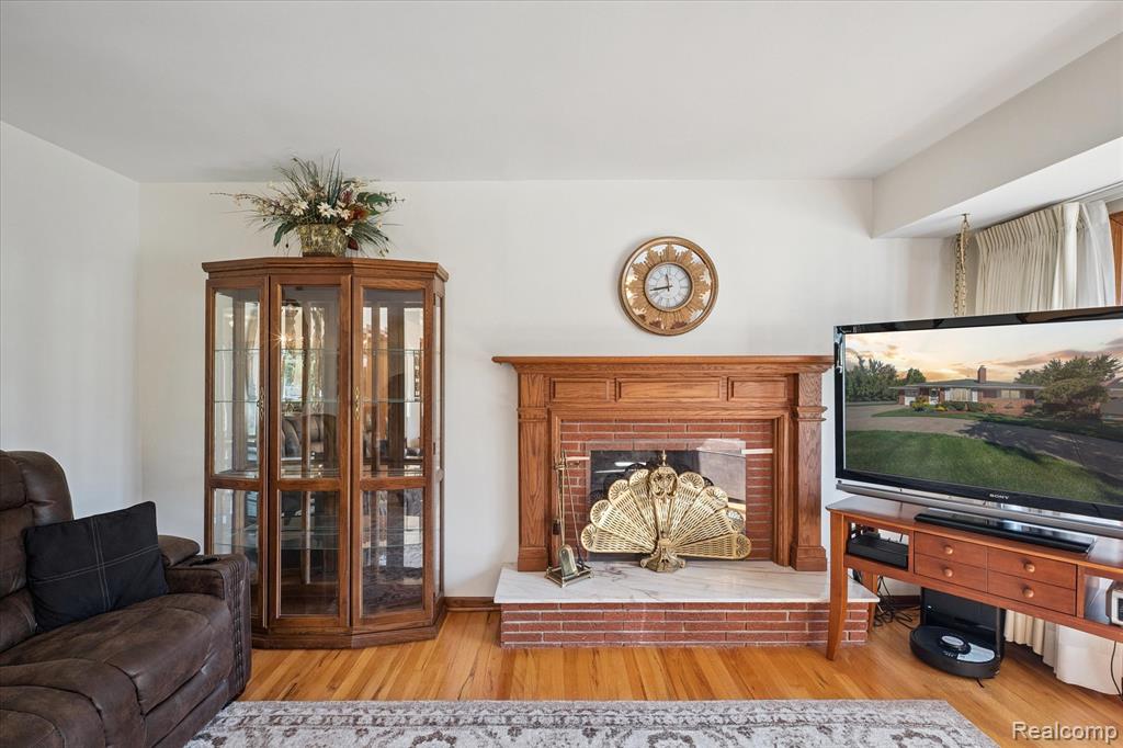 49816 W Huron River Drive, Belleville, MI 48111 — Photo 8