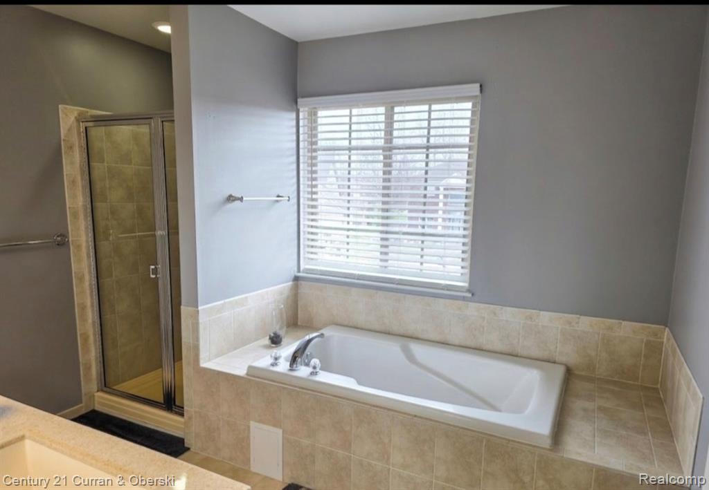 23756 Waterview Dr, New Boston, MI 48164 — Photo 19
