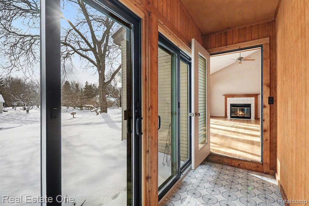 6226 Pinewood Drive, Clarkston, MI — Photo 3