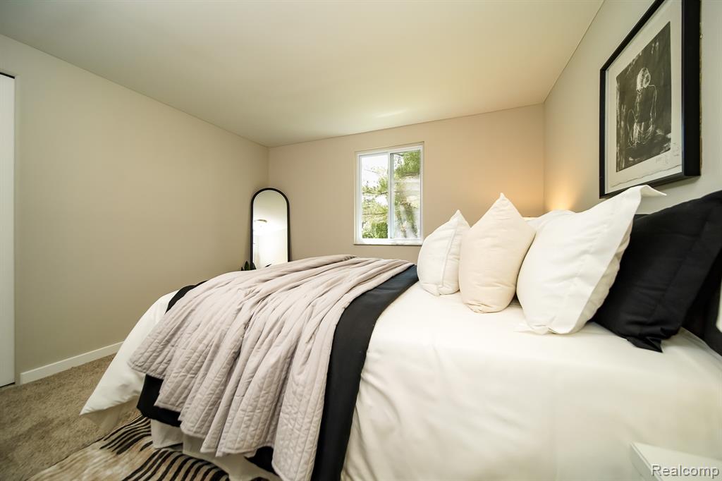 48297 Mallard Drive, New Baltimore, MI 48047 — Photo 47