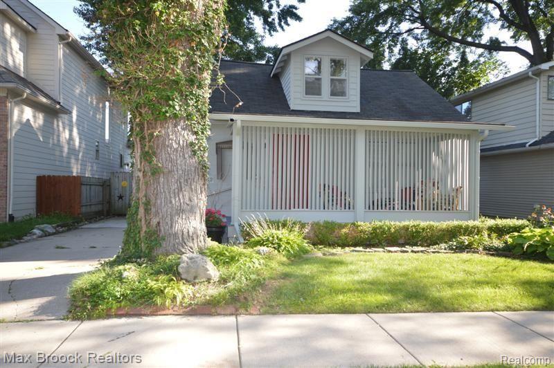 932 Humphrey, Birmingham, MI 48009 — Photo 4