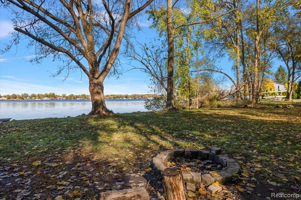 44800 Bayview Drive, 33, Novi, MI 48377 — Photo 55