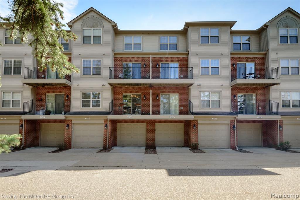 39442 SPRINGWATER Drive, Northville, MI 48168 — Photo 3