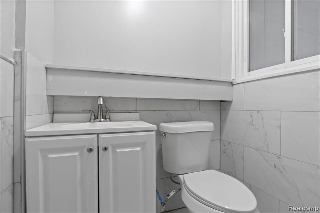 4984 Huron Street, Dearborn Heights, MI 48125 — Photo 26