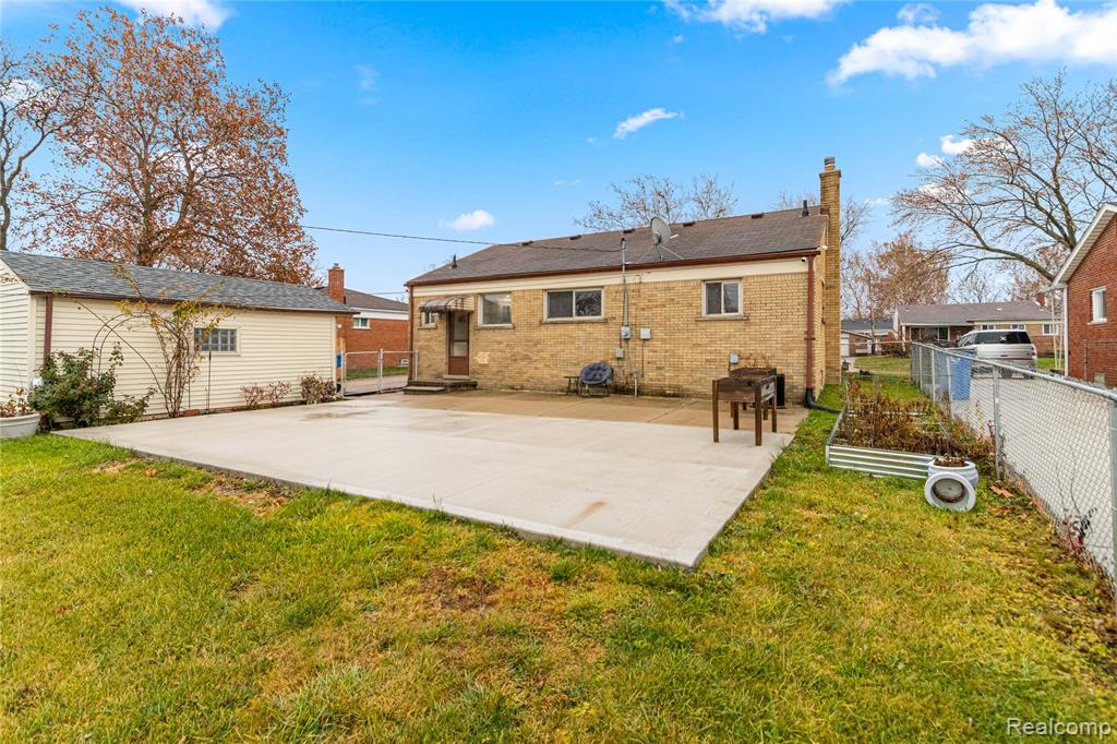 7148 Plainfield Street, Dearborn Heights, MI 48127 — Photo 35