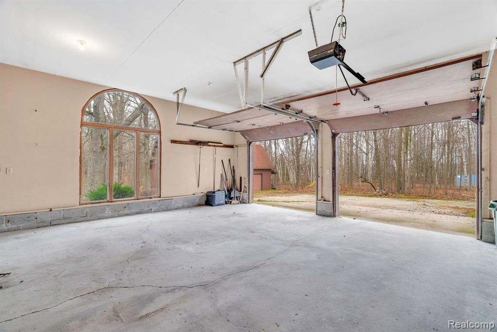 5287 MAITLAND Road, Clyde, MI 48049 — Photo 43