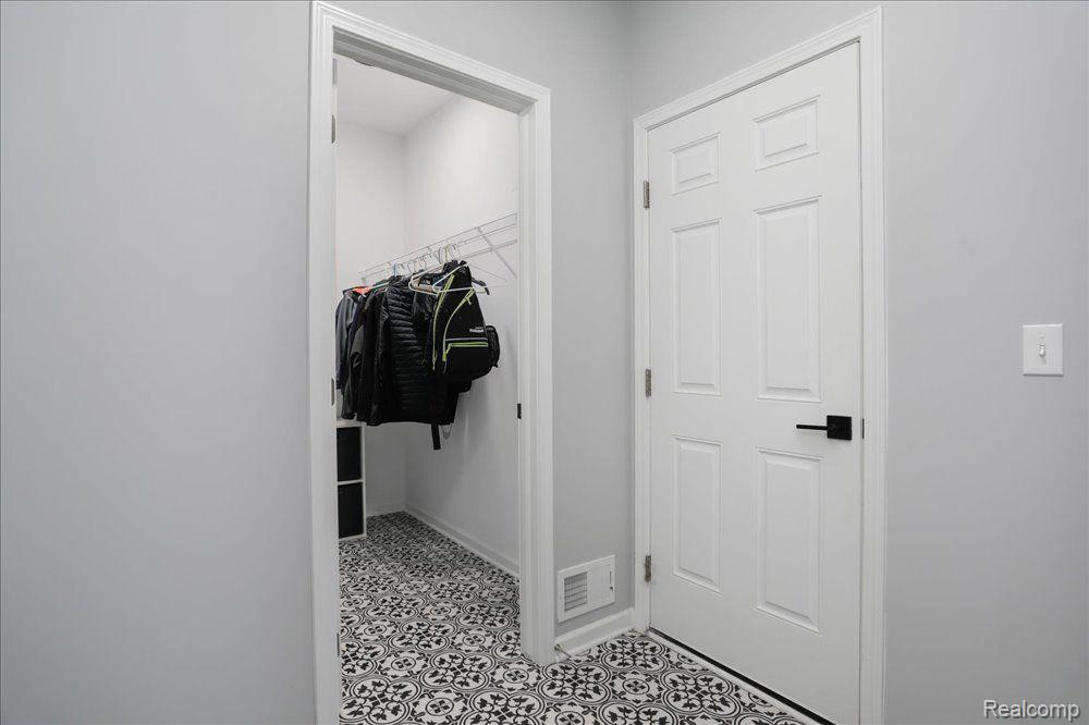 50825 Ross Street, Canton, MI 48187 — Photo 19