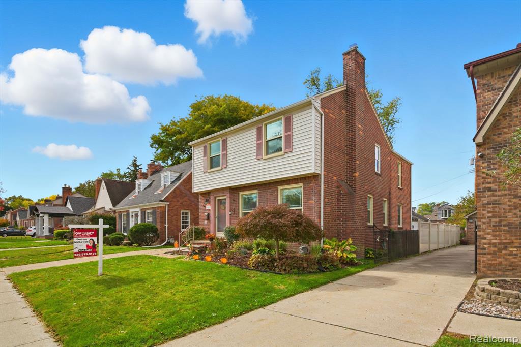 925 N Mildred Street, Dearborn, MI 48128 — Photo 3
