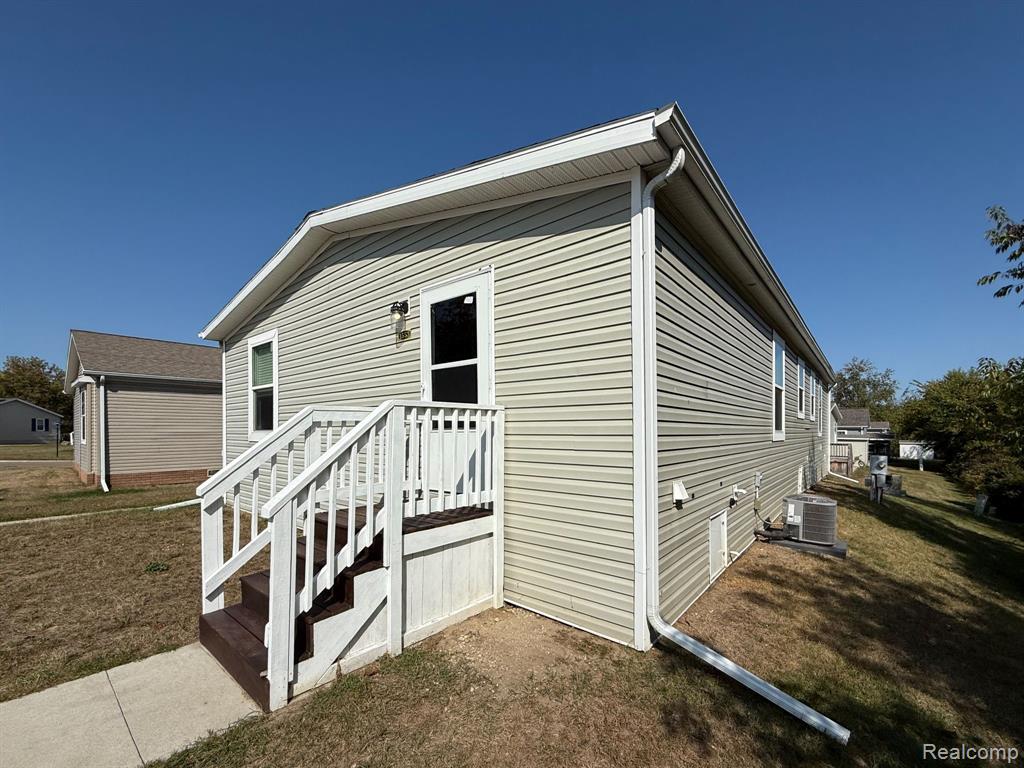 1553 Larkmore Lane, Grass Lake, MI 49240 — Photo 24
