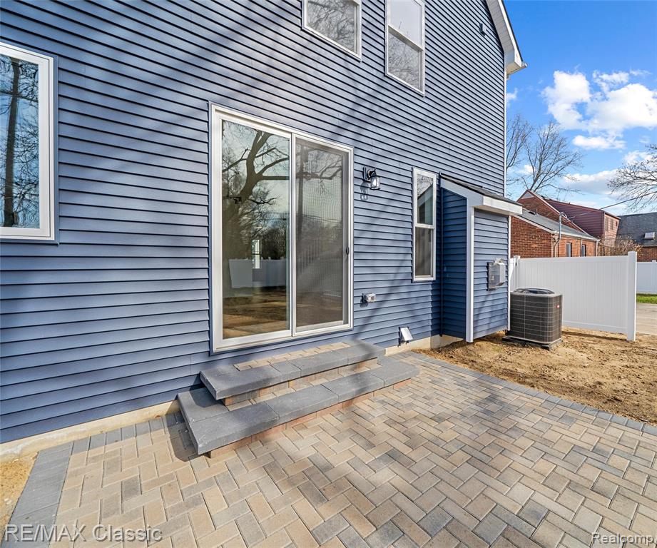 9471 Ball, Plymouth, MI 48170 — Photo 57