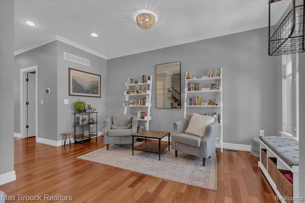 706 Chambers Street, Royal Oak, MI 48067 — Photo 6