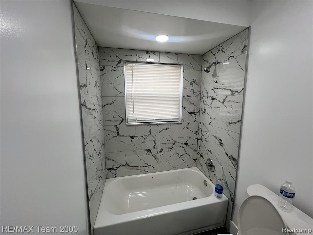 7639 Faust Avenue, Detroit, MI 48228 — Photo 20