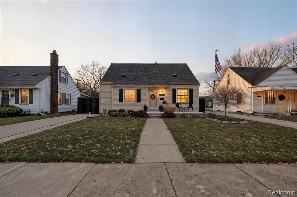 17748 Reno Street, Riverview, MI 48193 — Photo 2