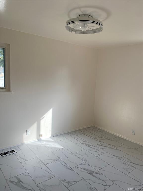 1432 Charwood Road, Mount Morris, MI 48458 — Photo 3
