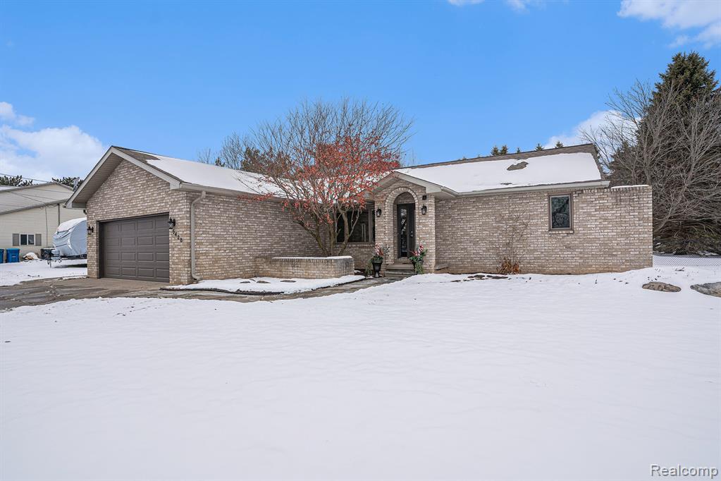 5428 Owen Road, Linden, MI 48451 — Photo 2