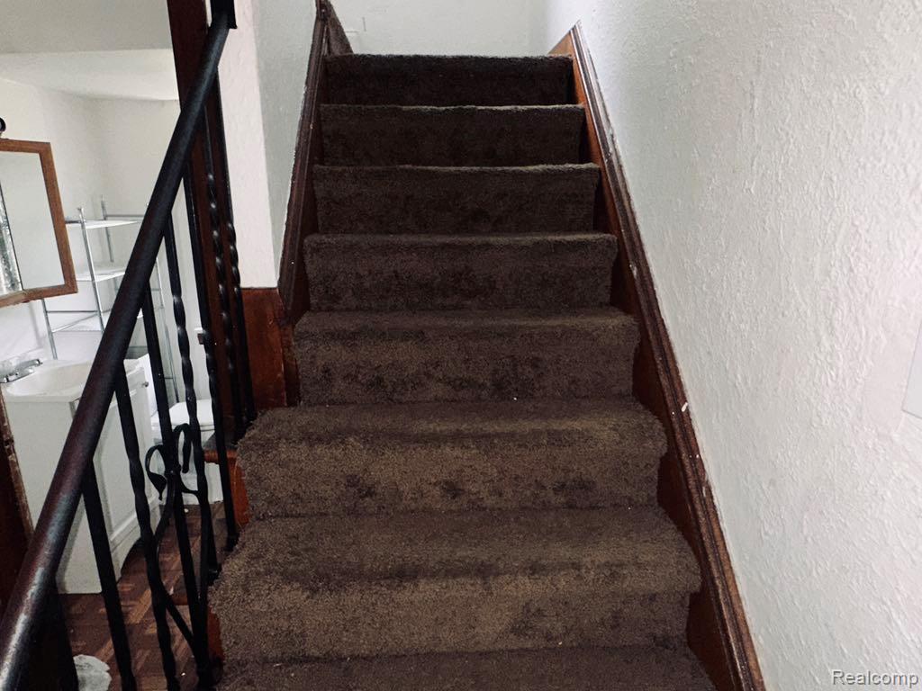 5050 Grayton Street, Detroit, MI 48224 — Photo 11