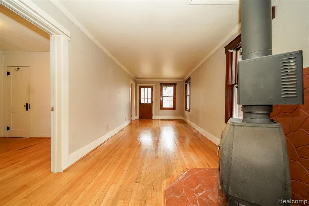 873 HENDRICKSON Boulevard, Clawson, MI — Photo 17