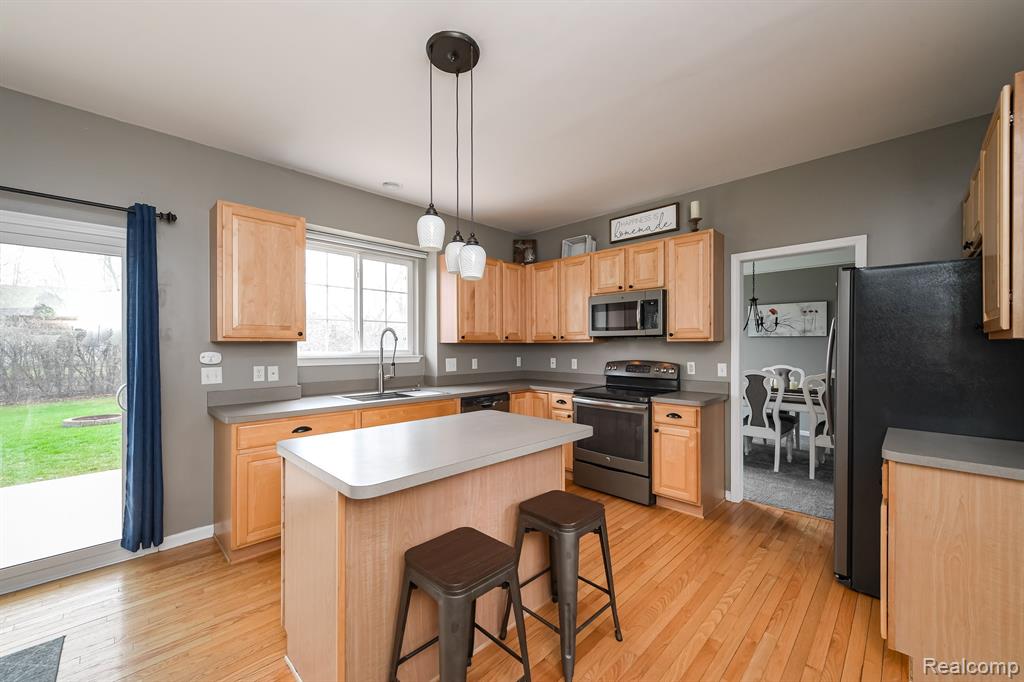 6249 CHERRYWOOD Drive, Ypsilanti, MI 48197 — Photo 15