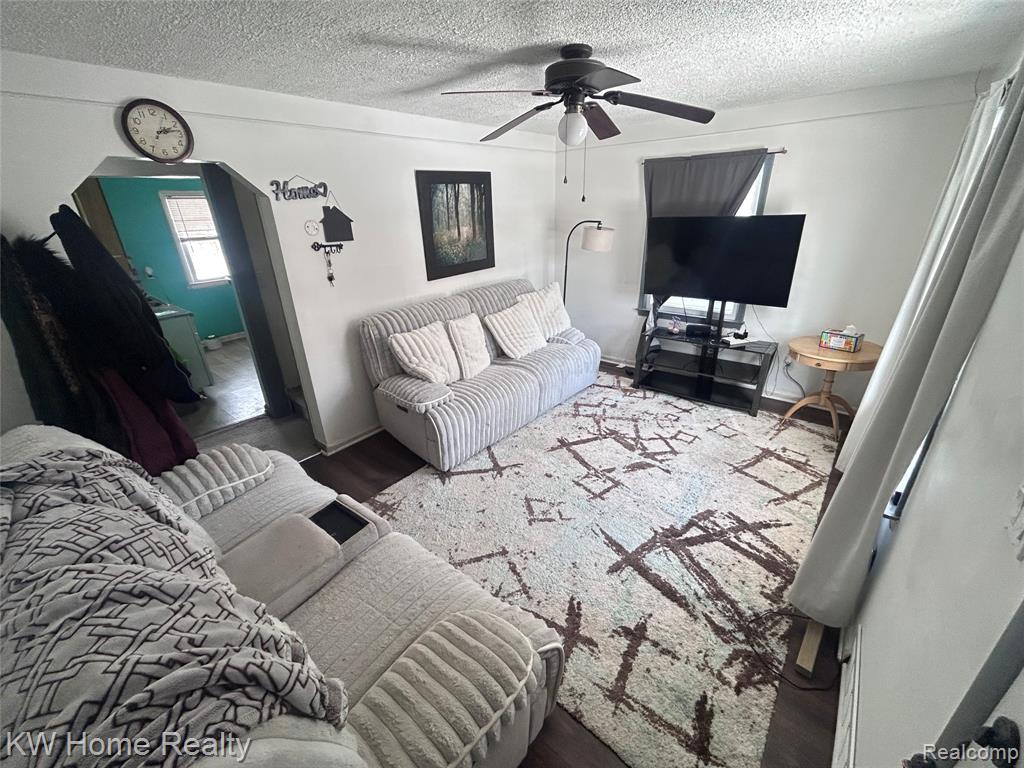 15885 Beaverland Street, Detroit, MI 48223 — Photo 2
