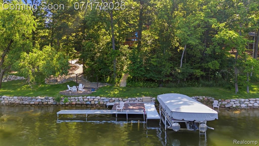 7375 Parkwood Drive, Fenton, MI 48430 — Photo 5