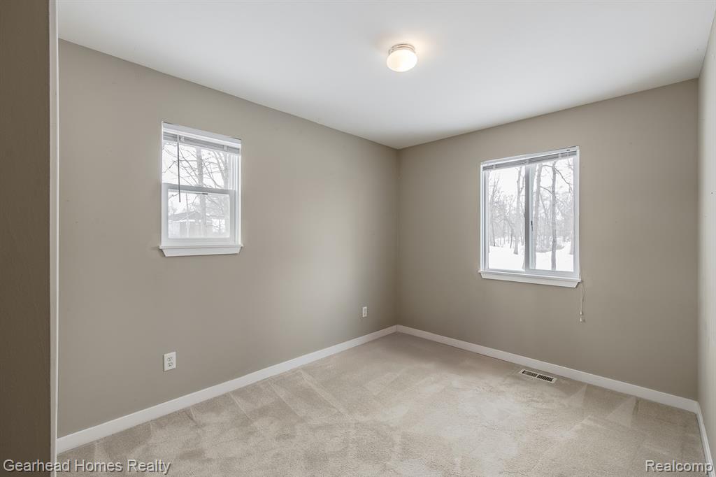 12749 Shaffer Road, Davisburg, MI 48350 — Photo 28