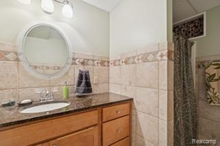 11135 Windy Hill Drive, Fenton, MI 48430 — Photo 10