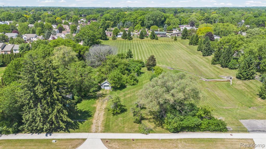 42021 Dequindre Road, Troy, MI 48085 — Photo 10