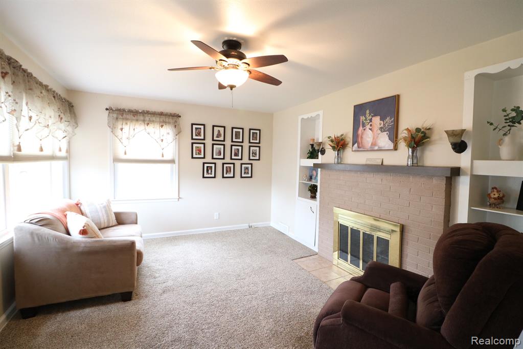 4226 BANKER Street, North Branch, MI 48461 — Photo 4