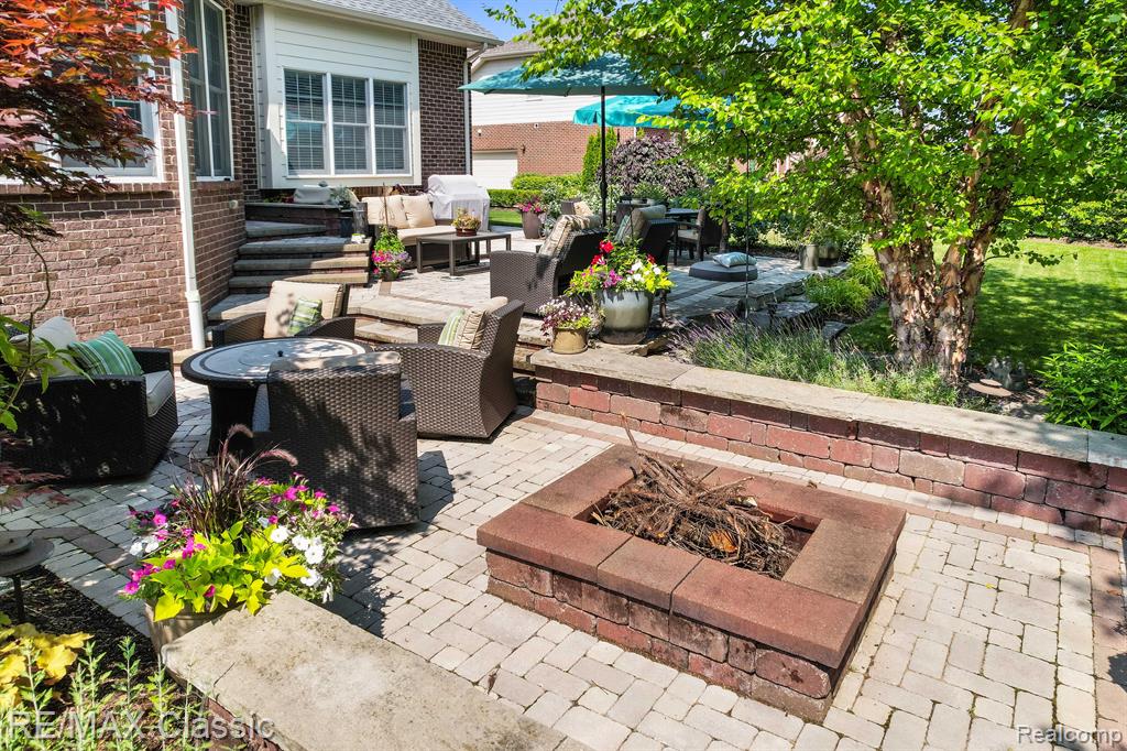 50757 CALVERT ISLE Drive, Novi, MI — Photo 79