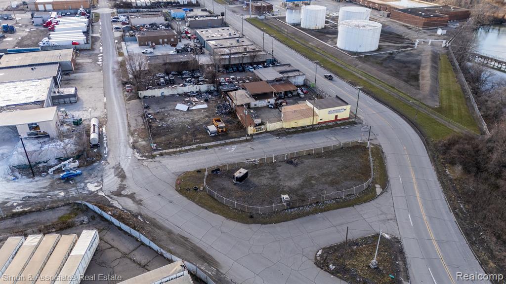 303 S DIX Street, Detroit, MI, 48217