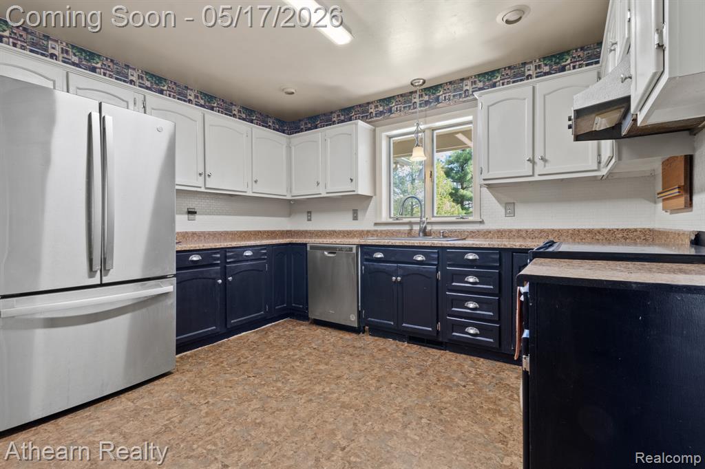 4140 Cook Road, Swartz Creek, MI 48473 — Photo 12