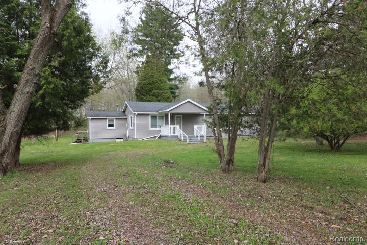 3809 State Road, Fort Gratiot, MI 48059 — front exterior