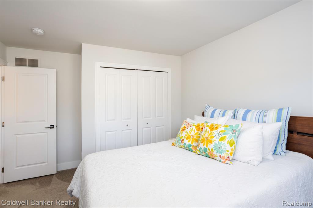 15553 Robinwood Drive, Northville, MI 48170 — Photo 36