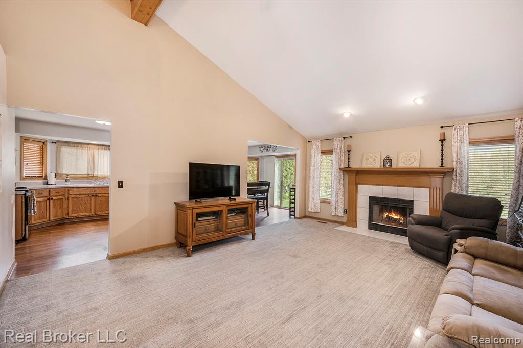 50155 OXFORD Drive, Macomb, MI 48044 — Photo 3