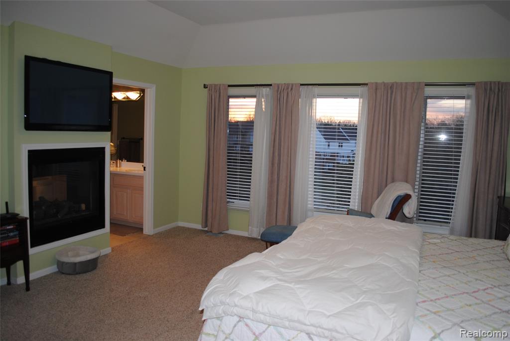 1271 Tulberry Circle, Rochester, MI 48306 — Photo 48