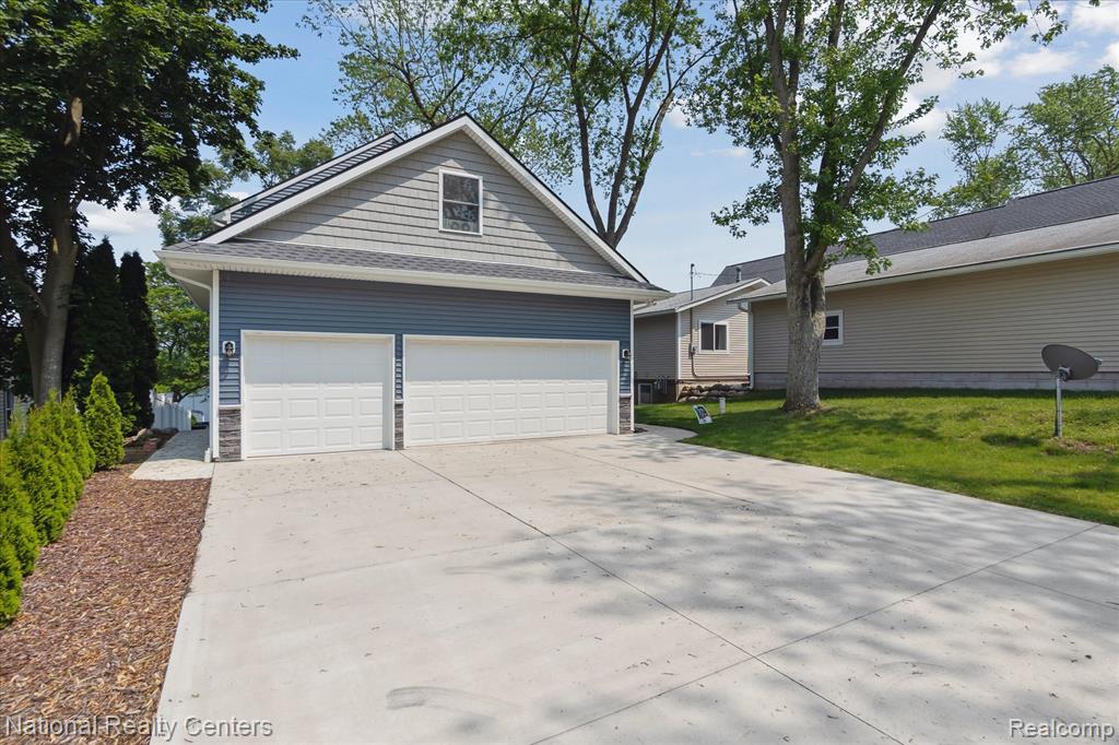 6130 Bullard Road, Fenton, MI 48430 — Photo 44