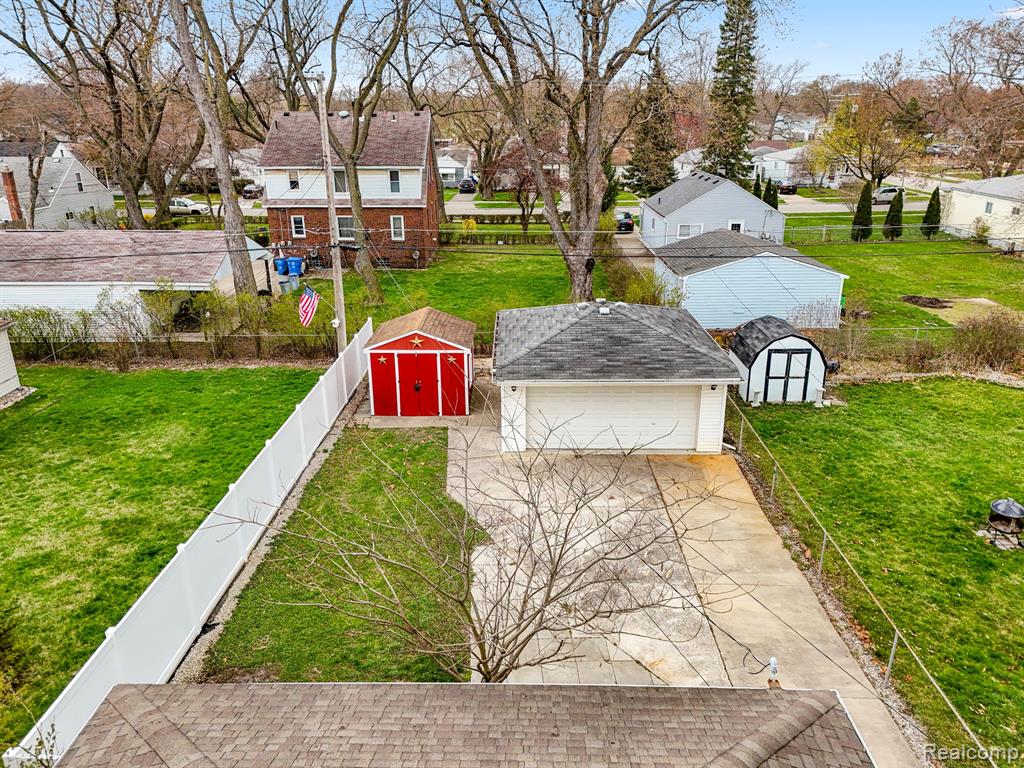 4928 RAYMOND Avenue, Dearborn Heights, MI 48125 — Photo 35