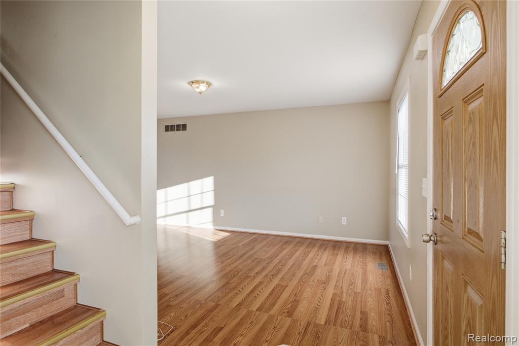4118 Devon Road, Royal Oak, MI 48073 — Photo 4