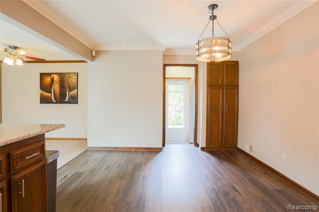 40755 Oakwood Court, Clinton Twp, MI 48038 — Photo 28
