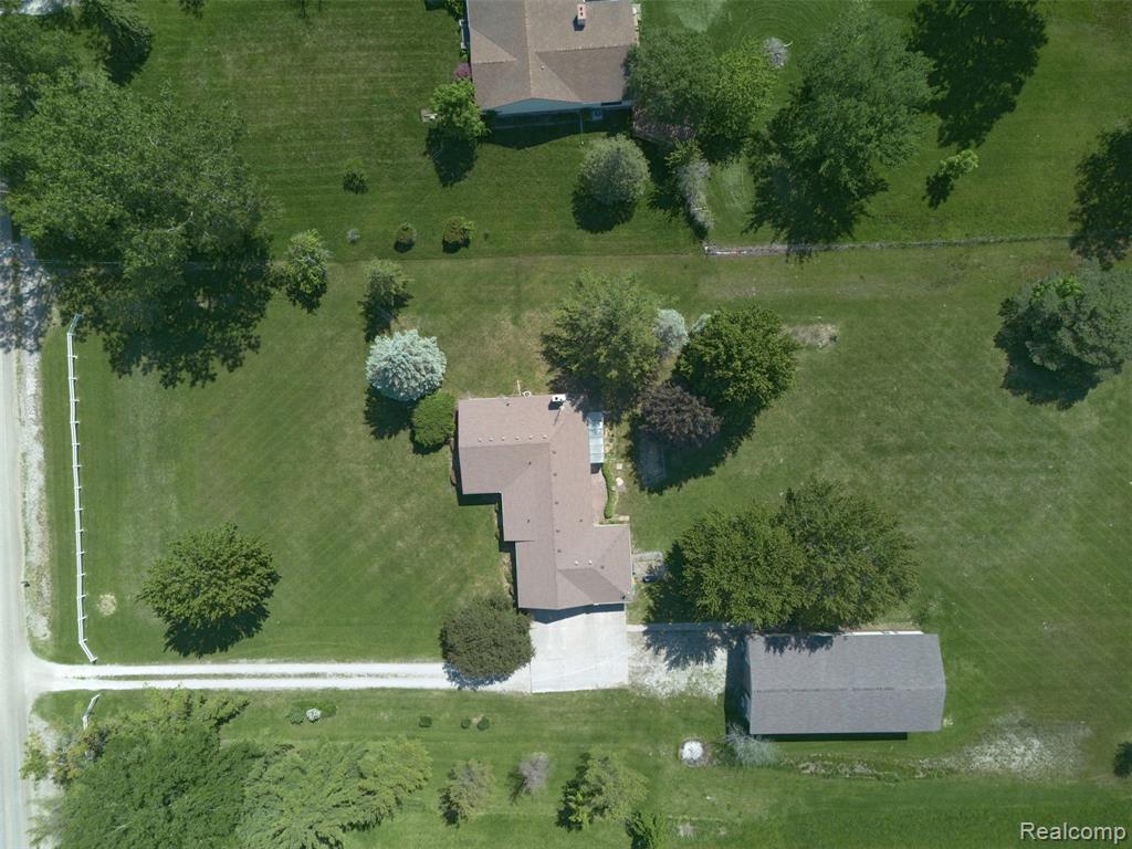 29940 29 Mile Road, Lenox, MI 48048 — Photo 49
