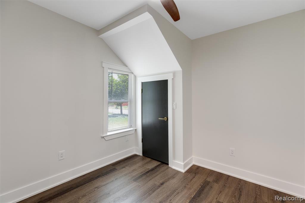 14219 Corbett Street, Detroit, MI 48213 — Photo 9